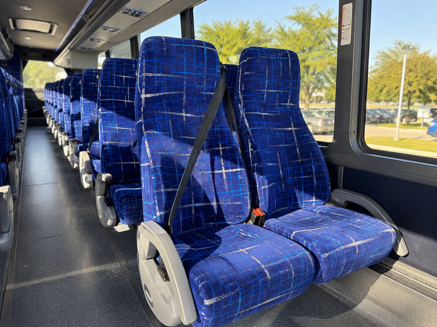 dunwoody get your group to every winery on time with a dunwoody charter bus