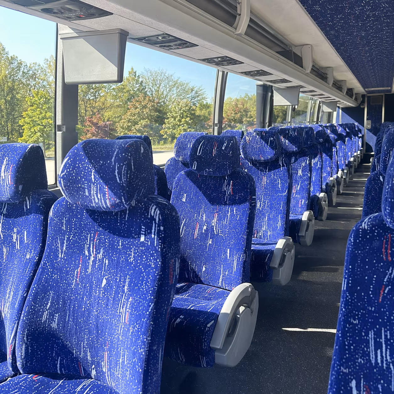 dunwoody rent a charter bus for your dunwoody school field trip