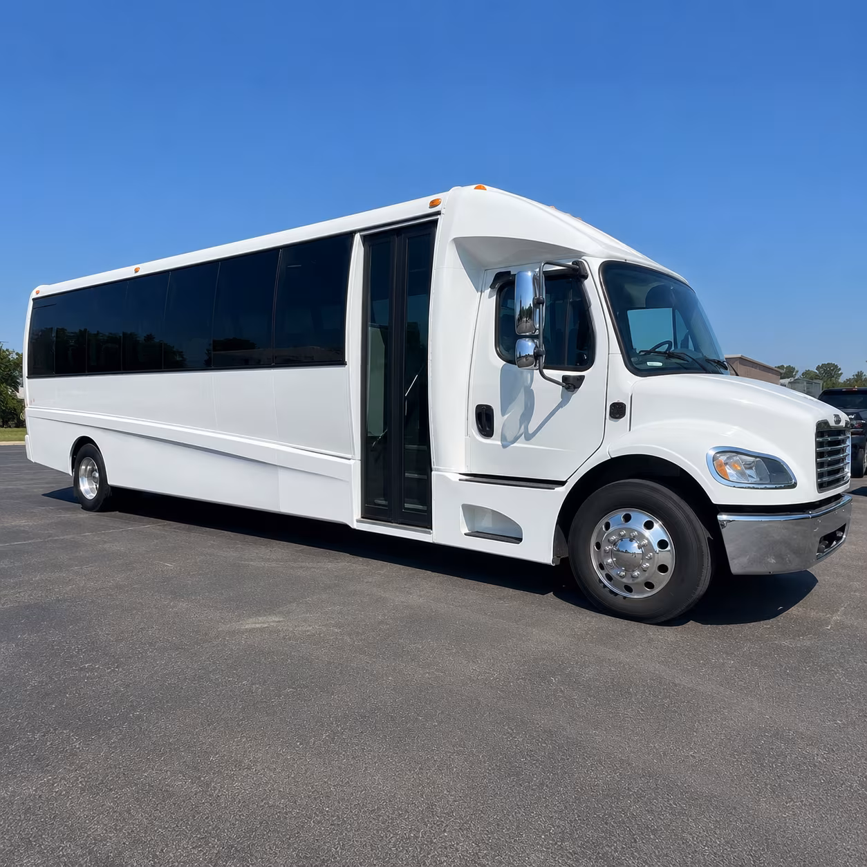 how the type of bus changes the price in alpharetta georgia