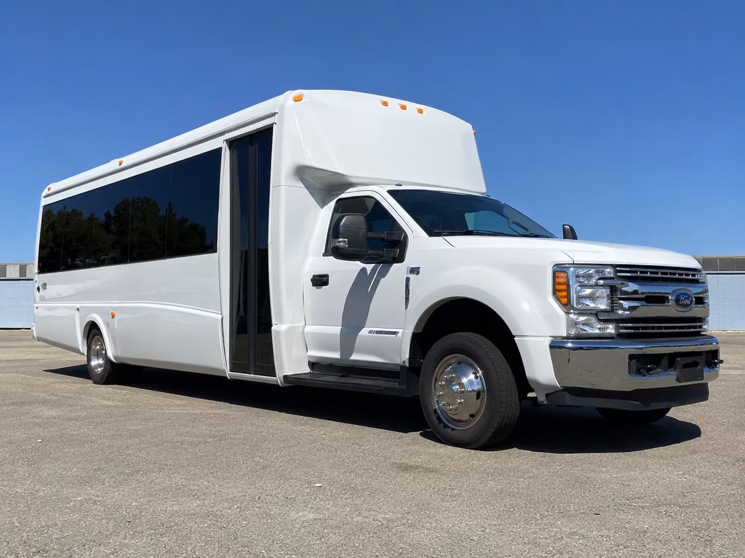 johns creek bus rentals