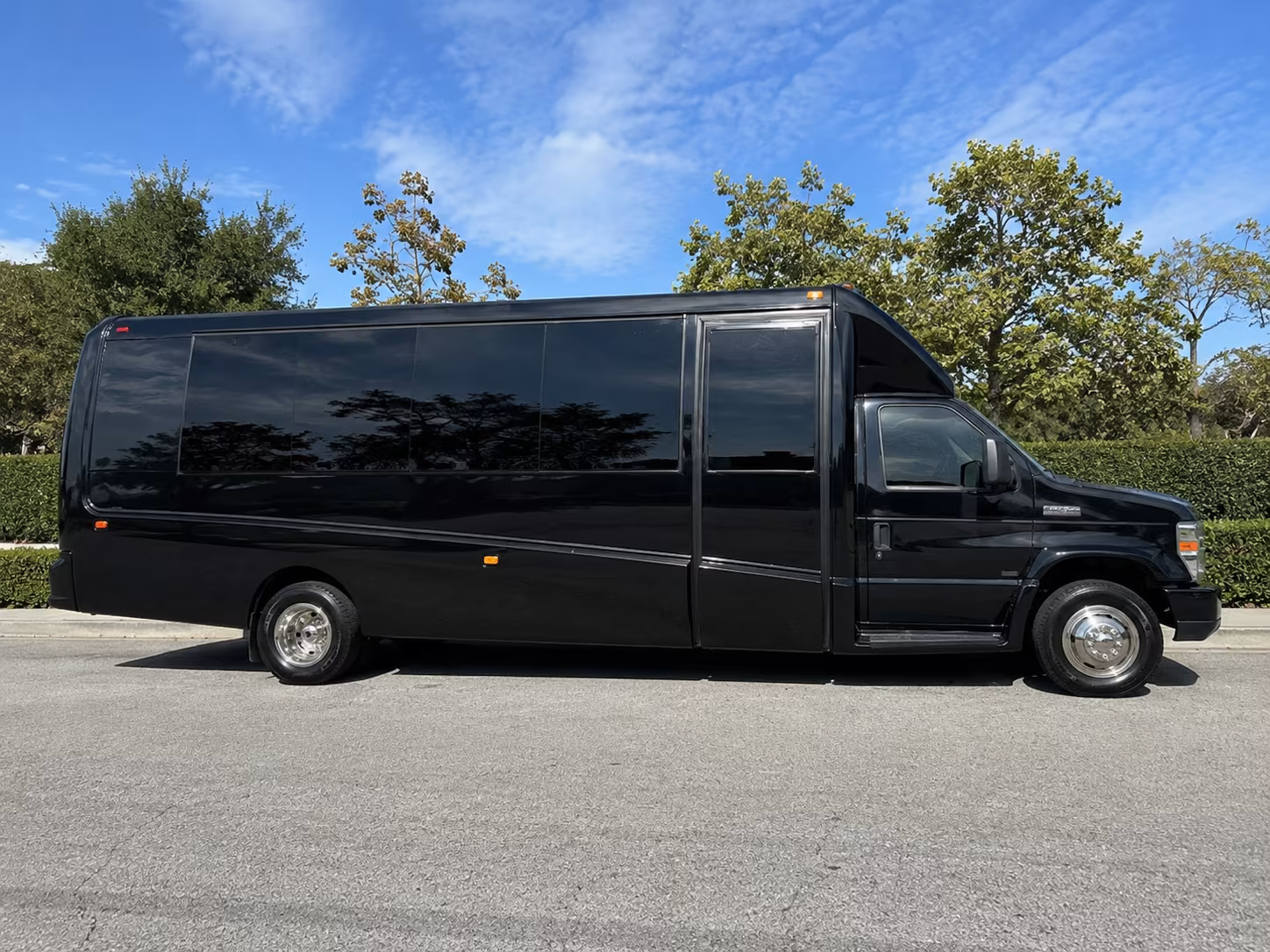 rather than juggling carpools rent a bus for your alpharetta corporate event
