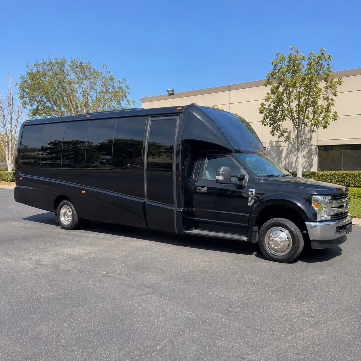 smyrna get your prom group moving with smyrna party bus rentals
